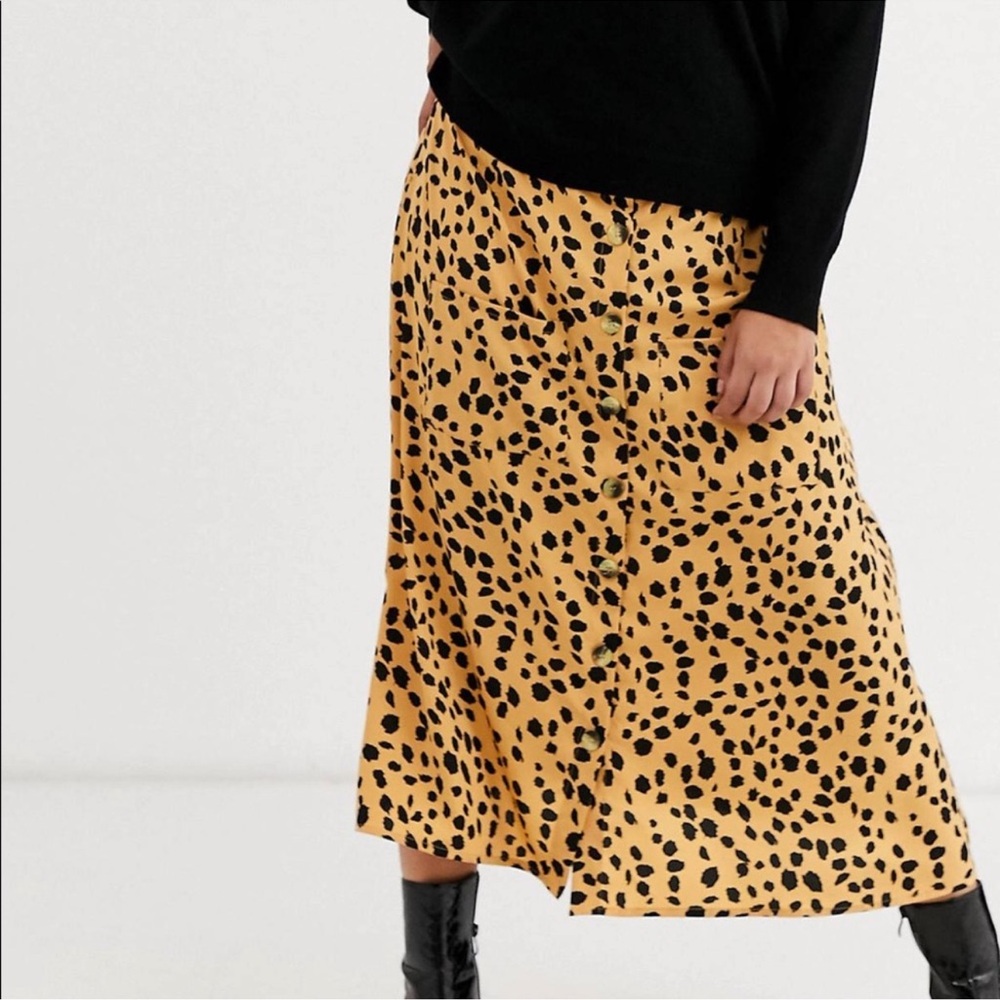 A line leopard print midi skirt